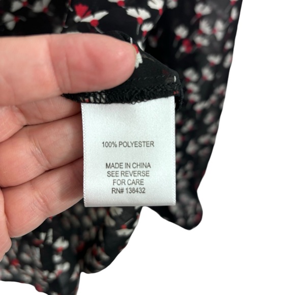 Modcloth Button Up Blouse Floral Red Poppy Black Sheer Top Size M - Picture 5 of 5